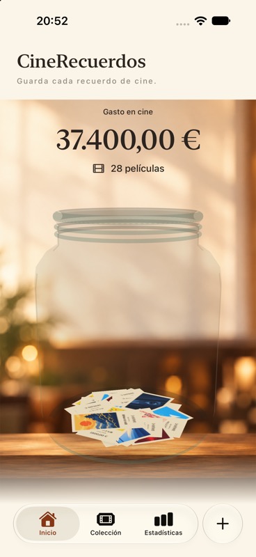 Pantalla de inicio con entradas de cine en un frasco de cristal